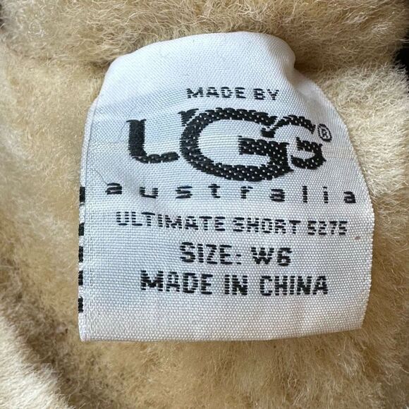 UGG size 6 Suede Chestnut Youth Girls US Size 6. A679 - Picture 7 of 8